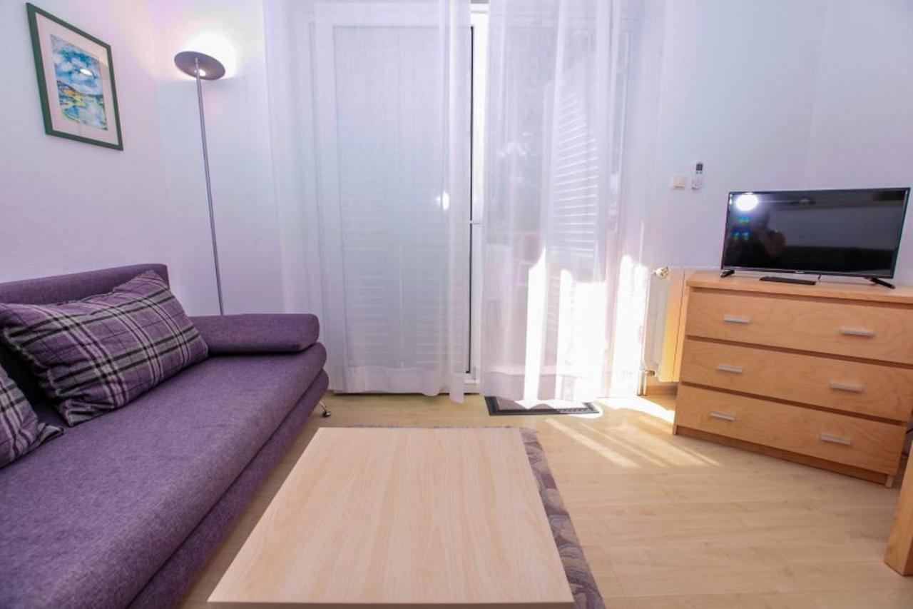 Vila Pinet Apartment Brist Luaran gambar
